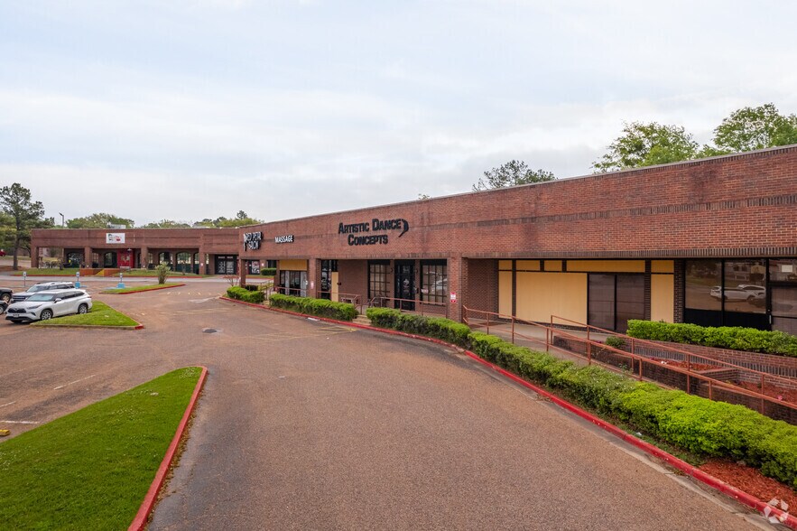 More Photos Of 3320 Troup Hwy, Tyler Unknown For Lease