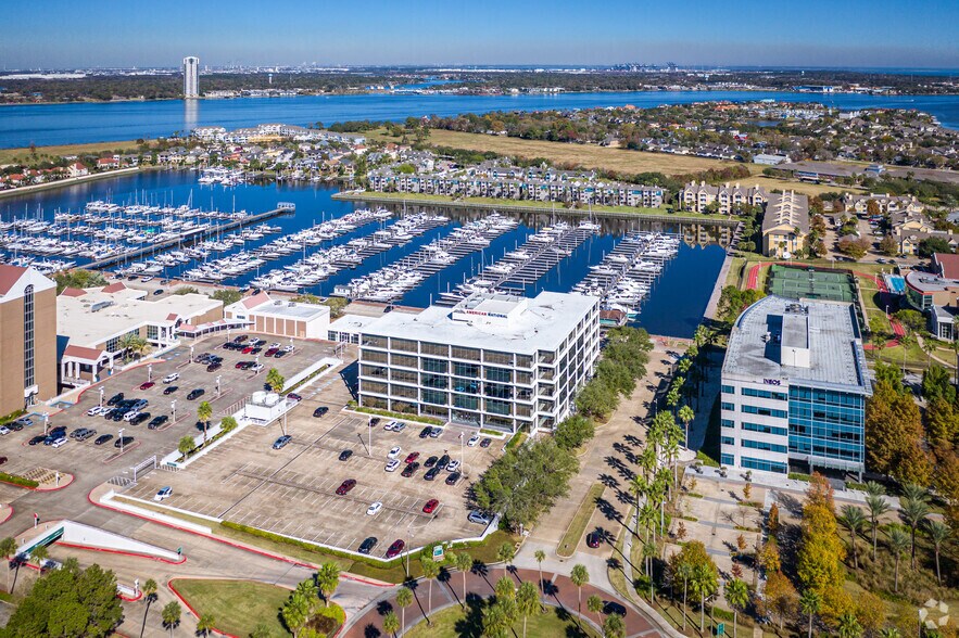 More Photos Of 2450 South Shore Blvd, League City Office For Lease