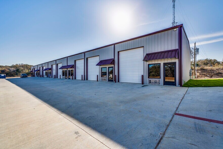 Primary Photo Of 6029 Conveyor Dr, Cleburne Warehouse For Lease