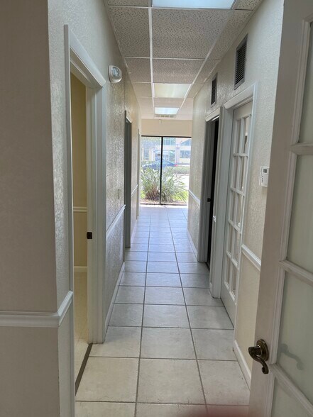 More Photos Of 1847-1865 SE Port St Lucie Blvd, Port Saint Lucie Medical For Sale
