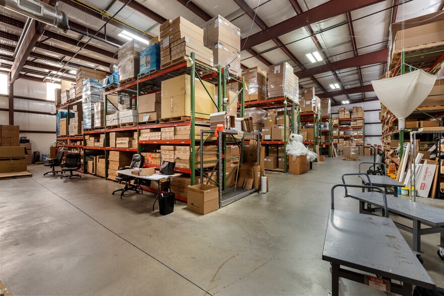 More Photos Of 129 Oakpark Dr, Mooresville Light Manufacturing For Lease