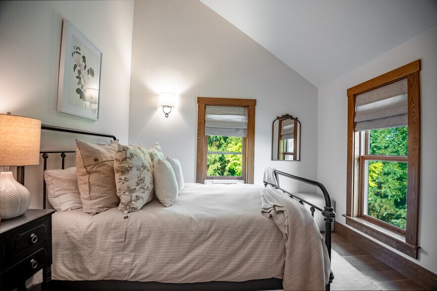 More Photos Of 141 Black Rd, Volant Lodge Meeting Hall For Sale