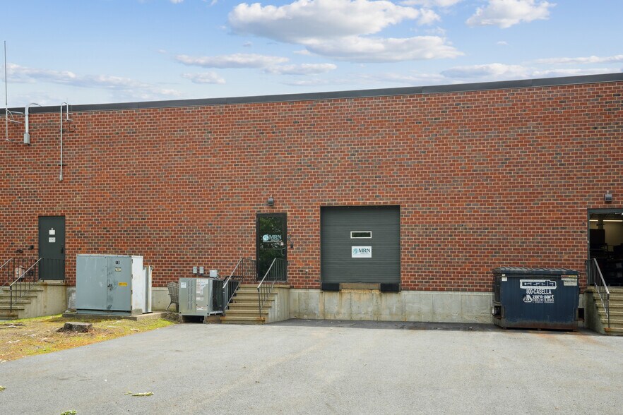More Photos Of 101 Constitution Blvd, Franklin Light Distribution For Lease