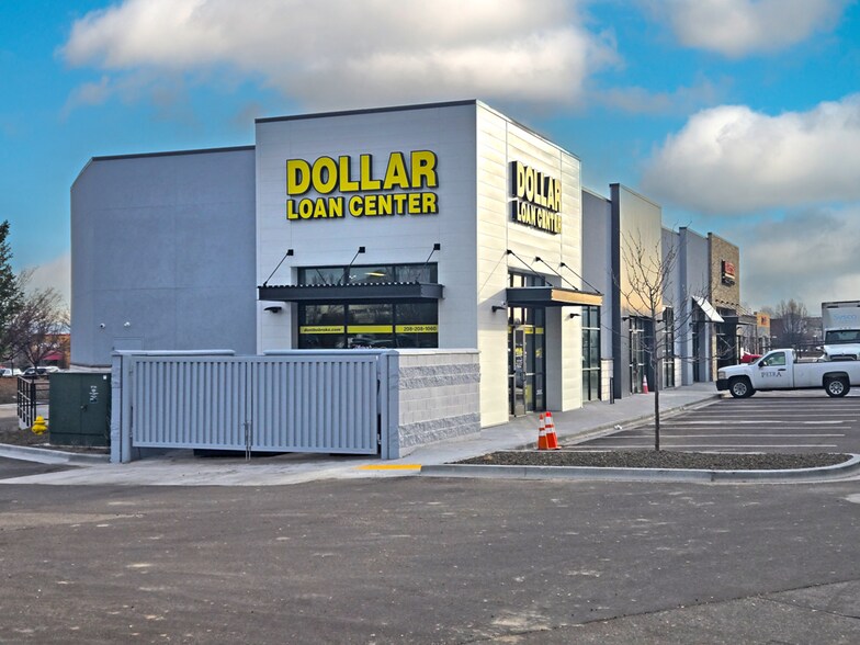 More Photos Of 1255 N Happy Valley Rd, Nampa Restaurant For Sale