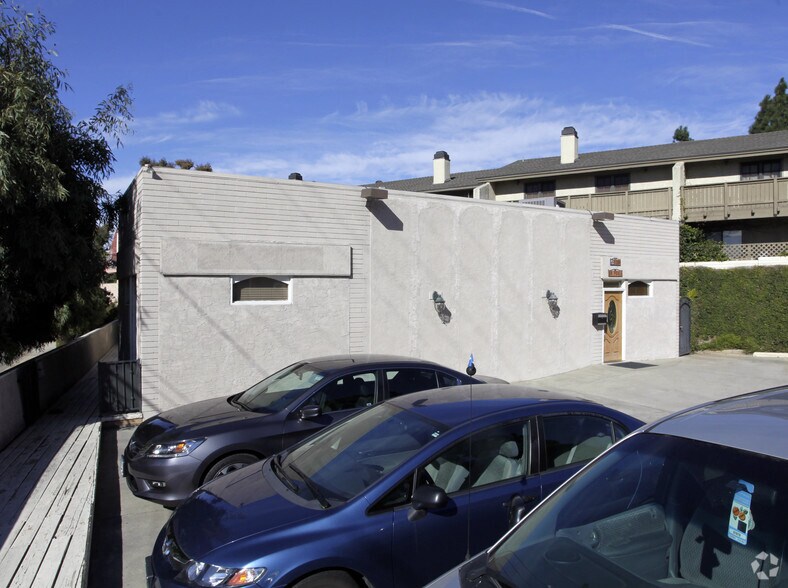 More Photos Of 1289 E Lincoln Ave, Orange Medical For Sale