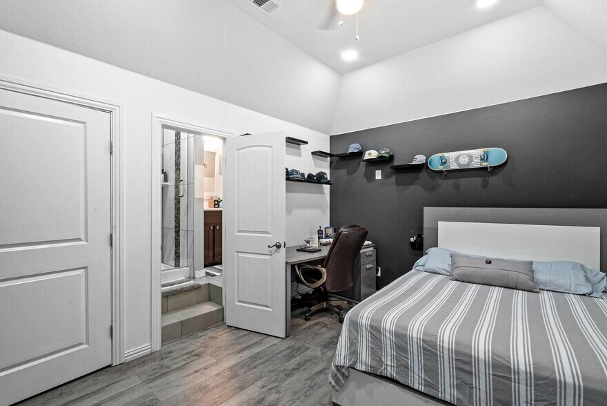 More Photos Of 11246 County Road 418, Grandview Land For Sale