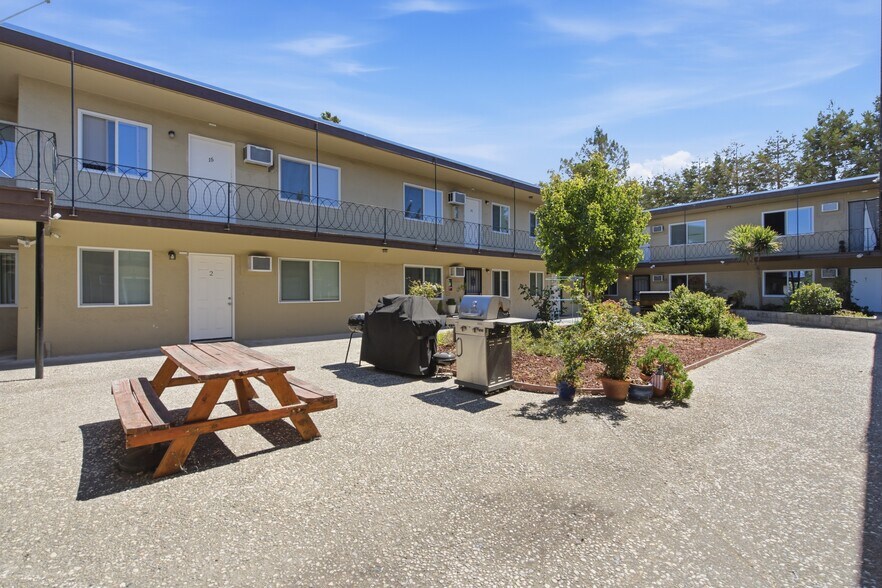 More Photos Of 1895 San Vincente Dr, Concord Apartments For Sale