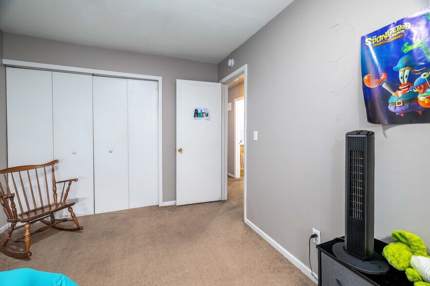 More Photos Of 3 E Division St, Remington Apartments For Sale