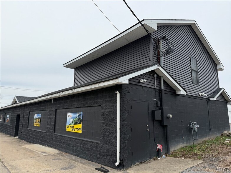 More Photos Of 720 W Dominick St, Rome Supermarket For Sale