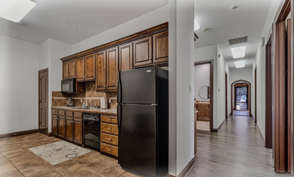 More Photos Of 5857 Park Vista Cir, Keller Office Residential For Sale
