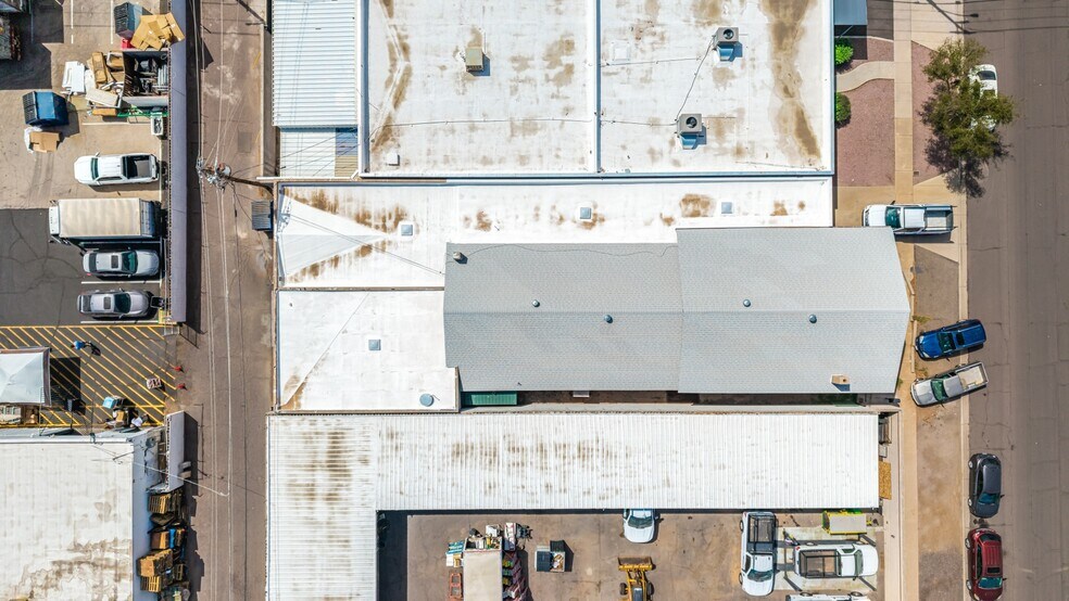 More Photos Of 6819 N 55th Dr, Glendale Warehouse For Lease