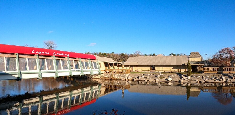 More Photos Of 2006-2024 S Airport Rd W, Traverse City Freestanding For Lease