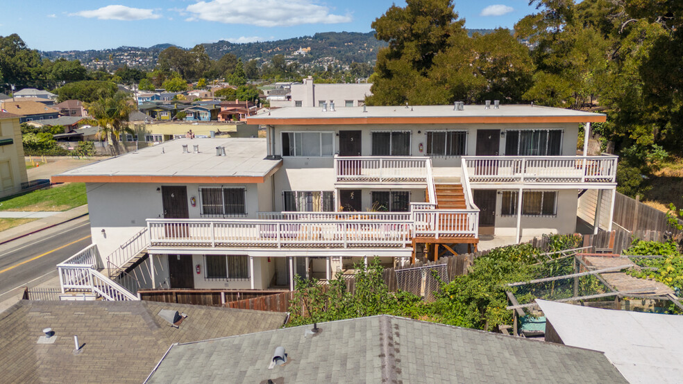 Primary Photo Of 2112 35th Ave, Oakland Apartments For Sale