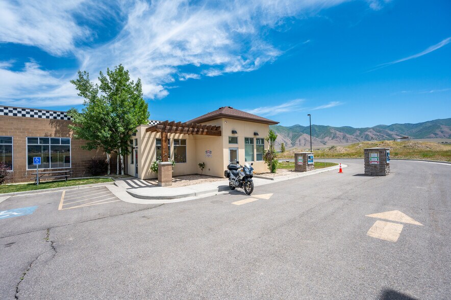 More Photos Of 2276 N 400 E, Tooele Freestanding For Sale