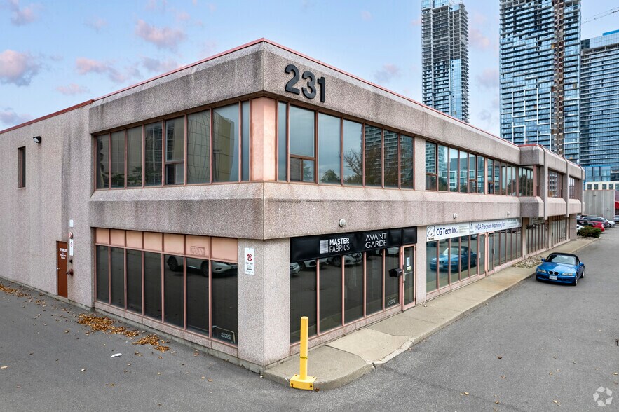 More Photos Of 231 Millway Ave, Vaughan Light Manufacturing For Lease
