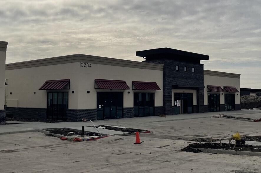 More Photos Of 10234 Coit Rd, Frisco Unknown For Lease