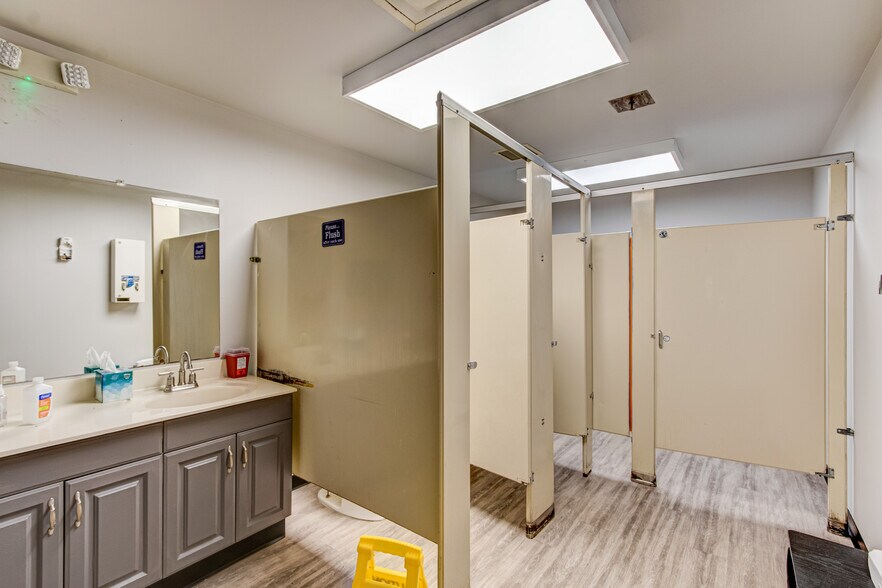 More Photos Of 1043 Global Ave, Graniteville Distribution For Lease