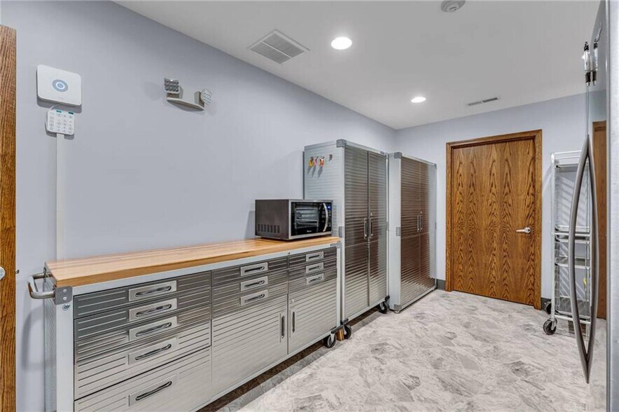 More Photos Of 109 E Railroad St, Silver Lake Daycare Center For Sale
