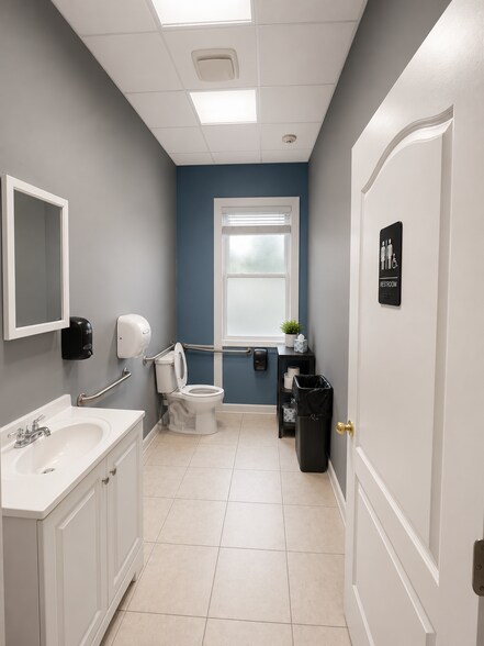 More Photos Of 240-242 Lincoln Pl, Westbury Office For Sale