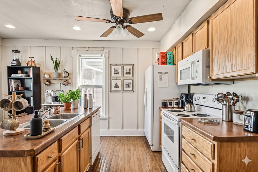 More Photos Of 120-126 N Franklin St, Madison Apartments For Sale