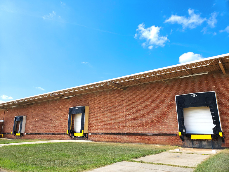 Primary Photo Of 2473 Durham Rd, Roxboro Warehouse For Lease