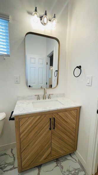 More Photos Of 1027 S 32nd St, San Diego Apartments For Sale