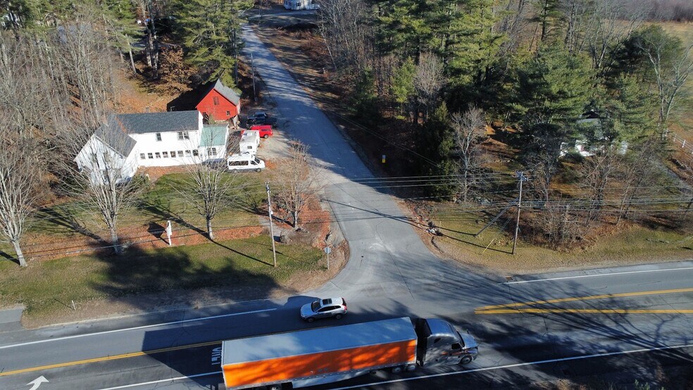 More Photos Of 1 Ridgewood Cir, Epsom Garden Center For Sale