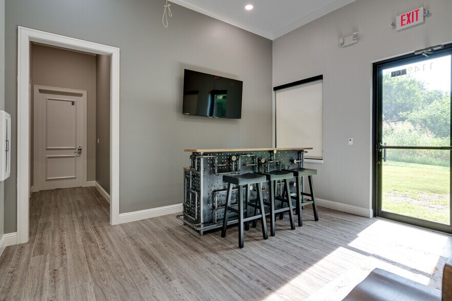 More Photos Of 1149 Keller Pky, Keller Medical For Lease