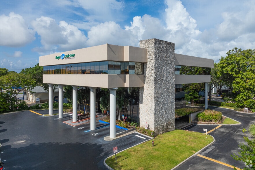 Primary Photo Of 5255 N Federal Hwy, Boca Raton Office For Lease