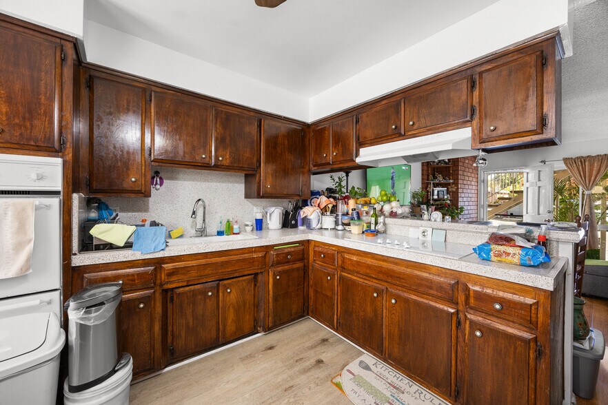 More Photos Of 1513-1515 Colorado Blvd, Los Angeles Apartments For Sale