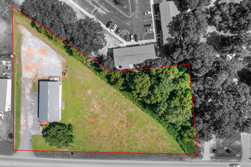 More Photos Of 6115 Old Pascagoula Rd, Mobile Light Distribution For Sale