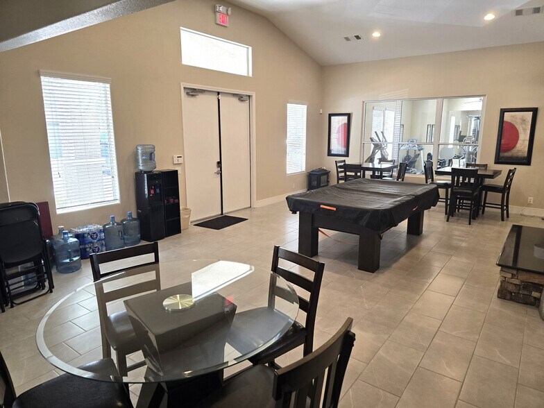 More Photos Of 4300 N Lamont St, Las Vegas Apartments For Sale