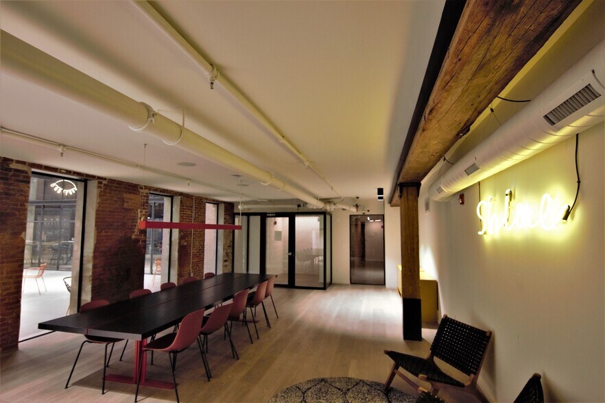 More Photos Of 1516 N 5th St, Philadelphia Office For Lease