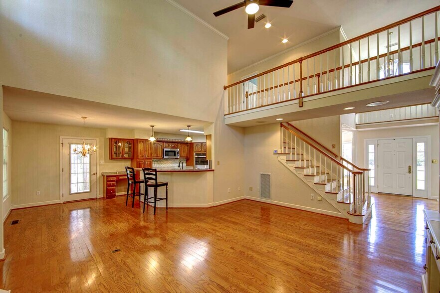 More Photos Of 113 Robert Bruce dr, Manteo Flex For Sale