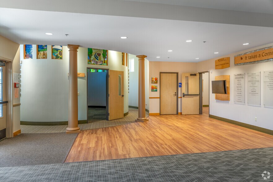 More Photos Of 3102 NE 134th St, Vancouver Assisted Living For Sale