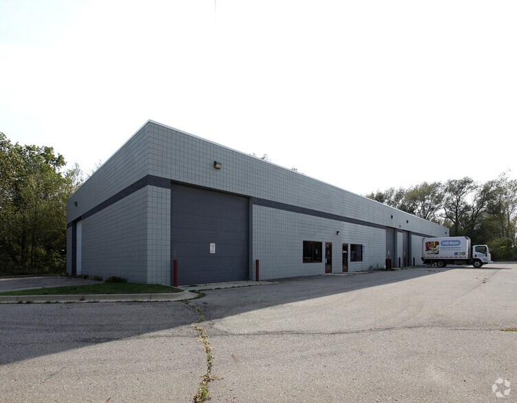 More Photos Of 4150 Hunsaker Dr, East Lansing Warehouse For Lease