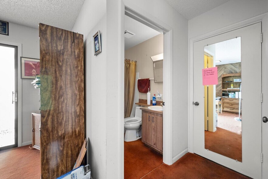 More Photos Of 1900 Nebraska Ave, Fort Pierce Medical For Sale