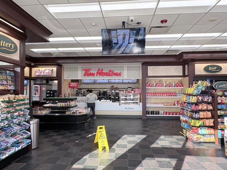 More Photos Of 616 Broadway, Amityville Service Station For Sale