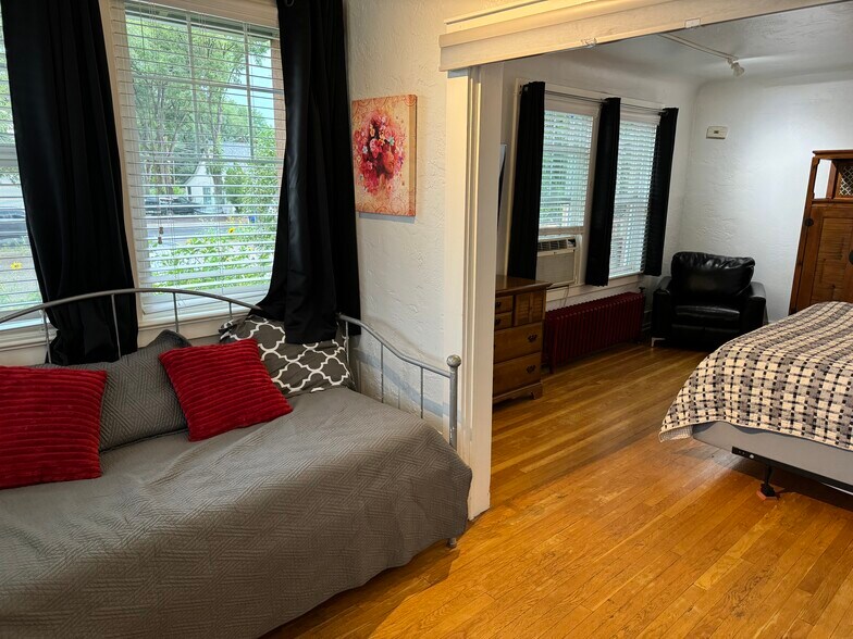 More Photos Of 309 N Humphreys St, Flagstaff Apartments For Sale