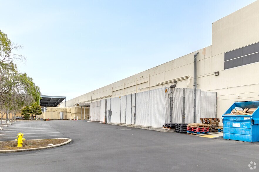 More Photos Of 1424-1436 California Cir, Milpitas Research And Development For Lease