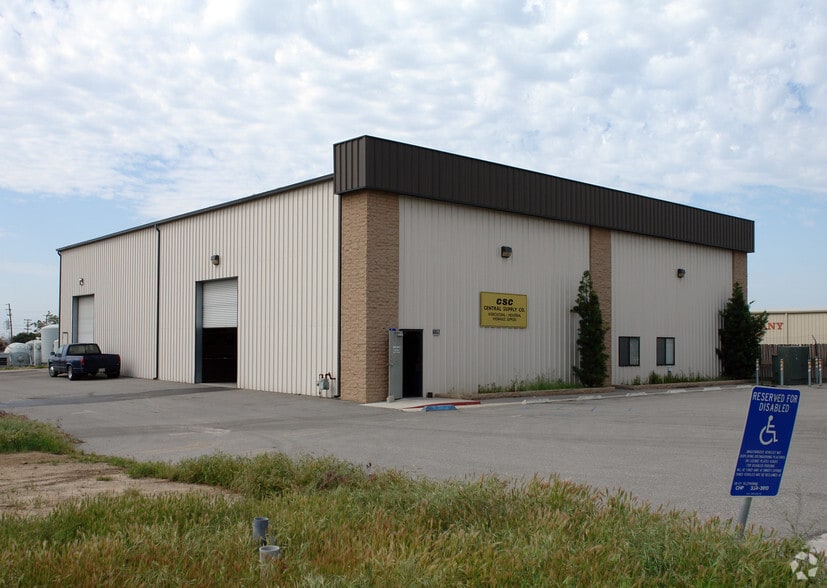 More Photos Of 6657 Meany Ave, Bakersfield Warehouse For Sale