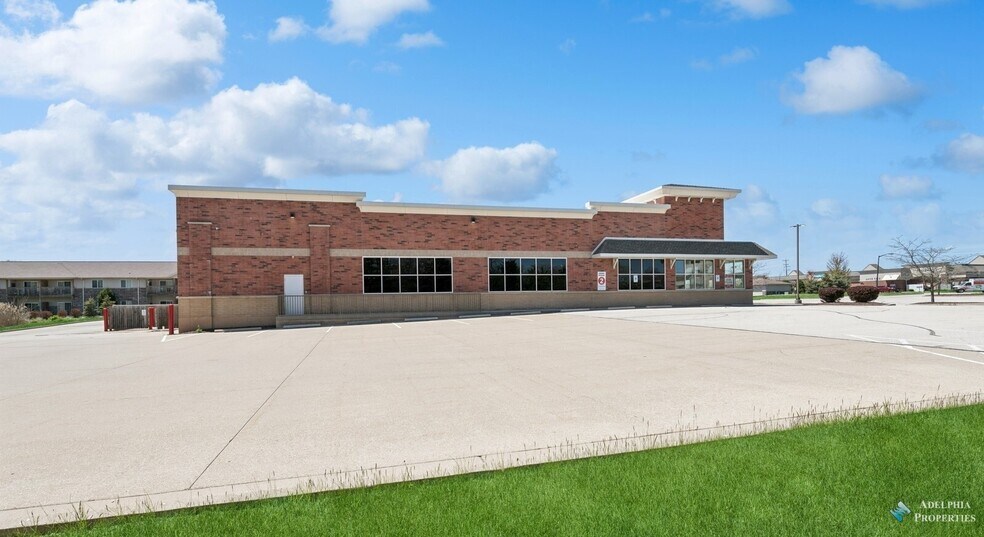 More Photos Of 6905 75th Pl, Pleasant Prairie Freestanding For Sale