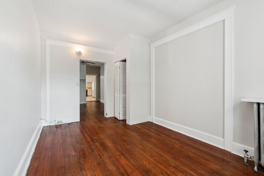 More Photos Of 3526 Keswick Rd, Baltimore Apartments For Sale