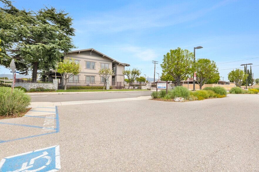 More Photos Of 437 N Riverside Ave, Rialto Loft Creative Space For Sale