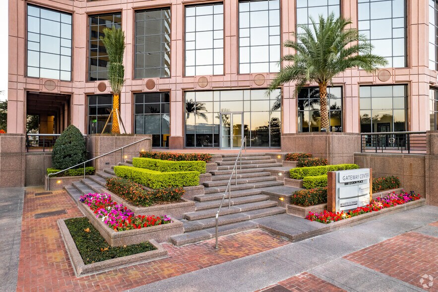 More Photos Of 1000 Legion Pl, Orlando Office For Lease