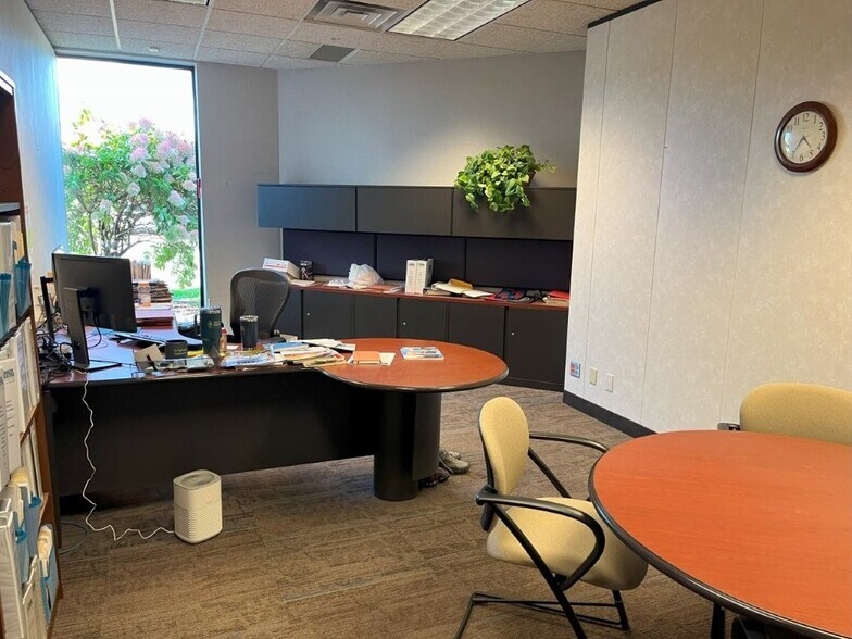 More Photos Of 4300 W 220th St, Farmington Light Distribution For Sale