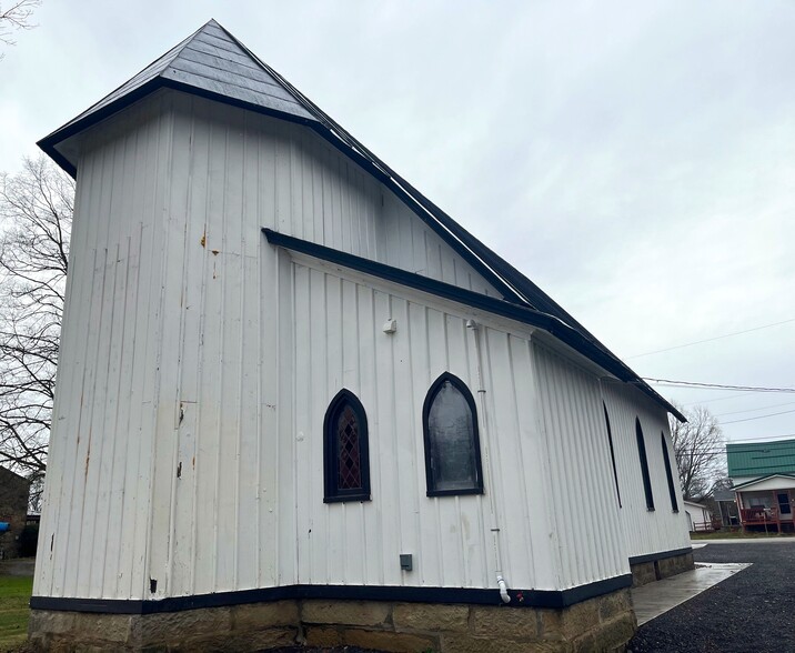 More Photos Of 33646 Freemont St, Townville Religious Facility For Sale