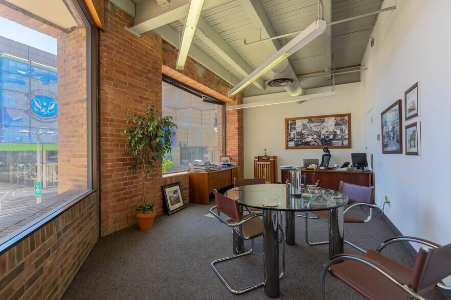More Photos Of 601 Washington Blvd, Detroit Loft Creative Space For Lease