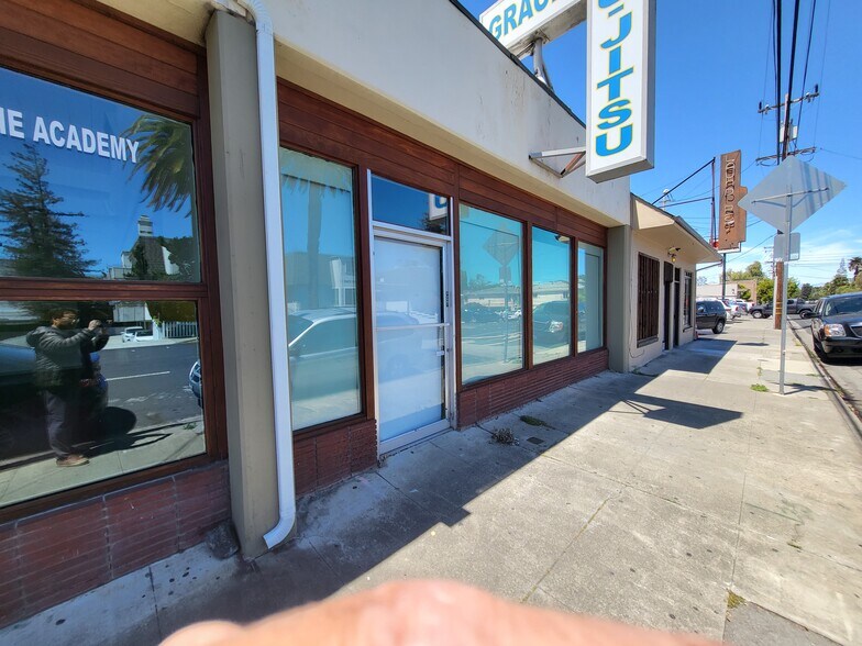 More Photos Of 701-713 Arguello St, Redwood City Storefront For Lease