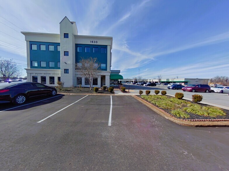 More Photos Of 1630 S Church St, Murfreesboro Storefront Retail Office For Lease